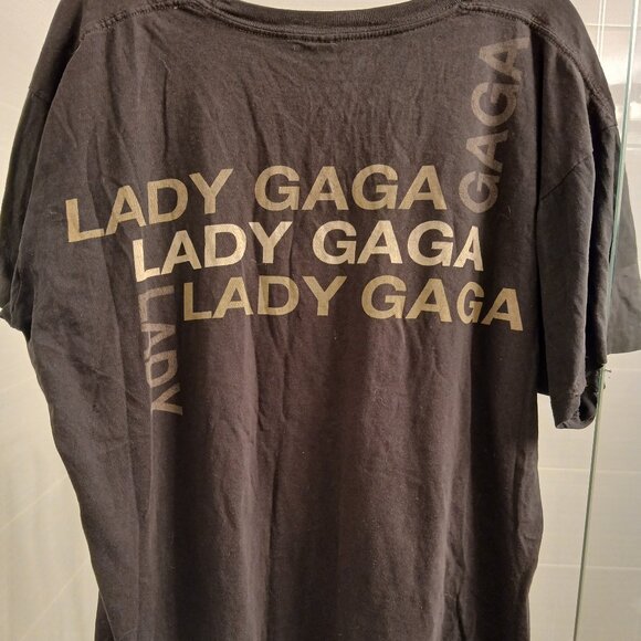 Authentic Lady Gaga Concert Tee - Picture 8 of 9